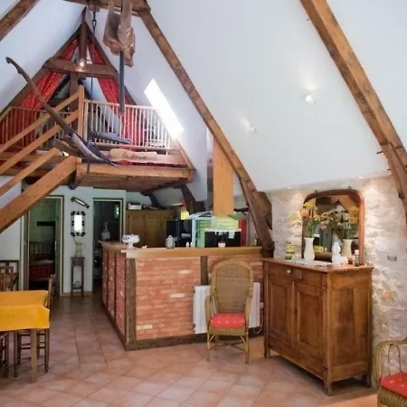Feriehus House La Grangette 4 *